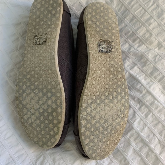 Toms Classic- Ash - Picture 3 of 3